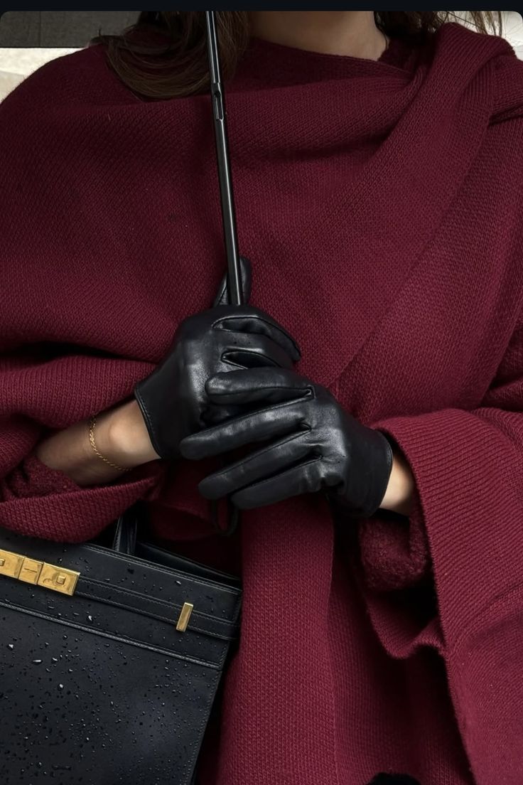 Noir Leather Gloves